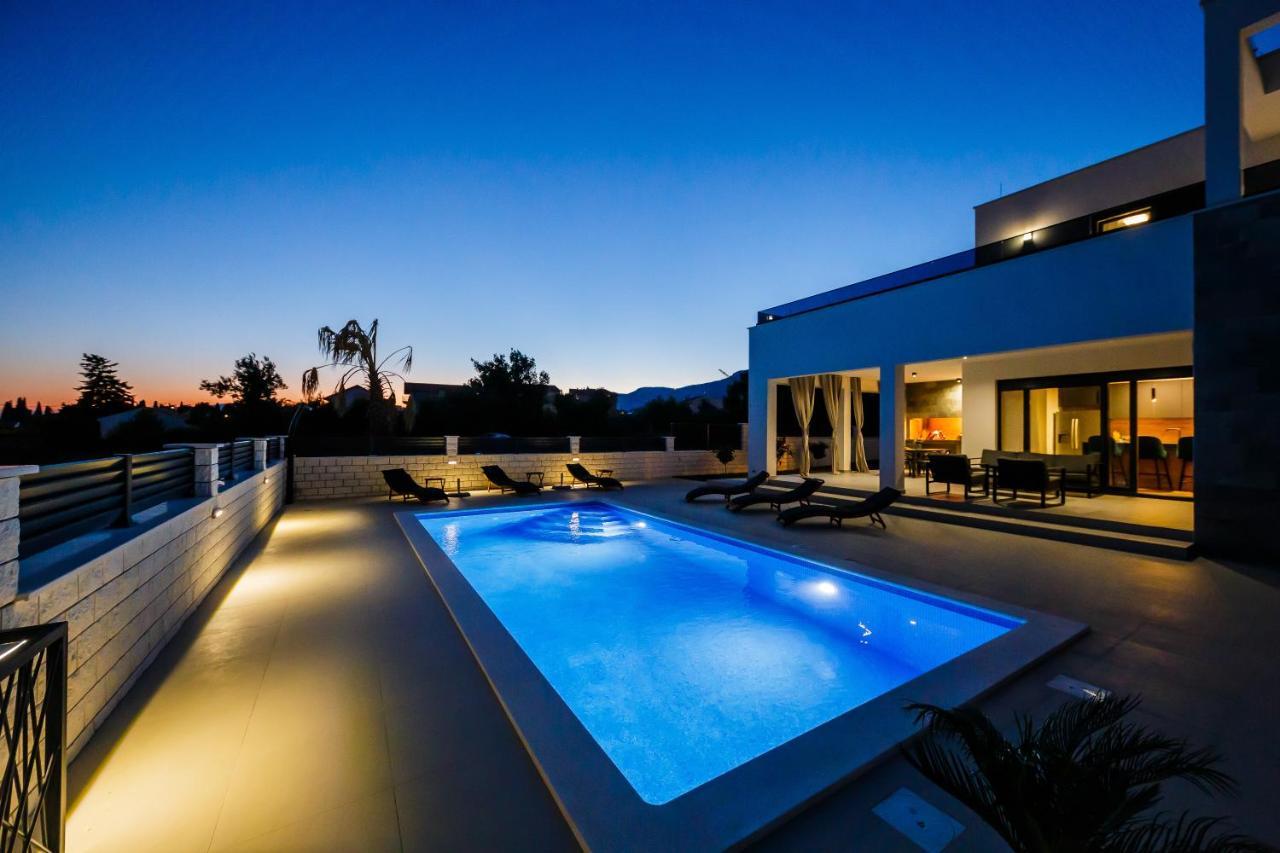 Villa Luka Kaštela Eksteriør billede