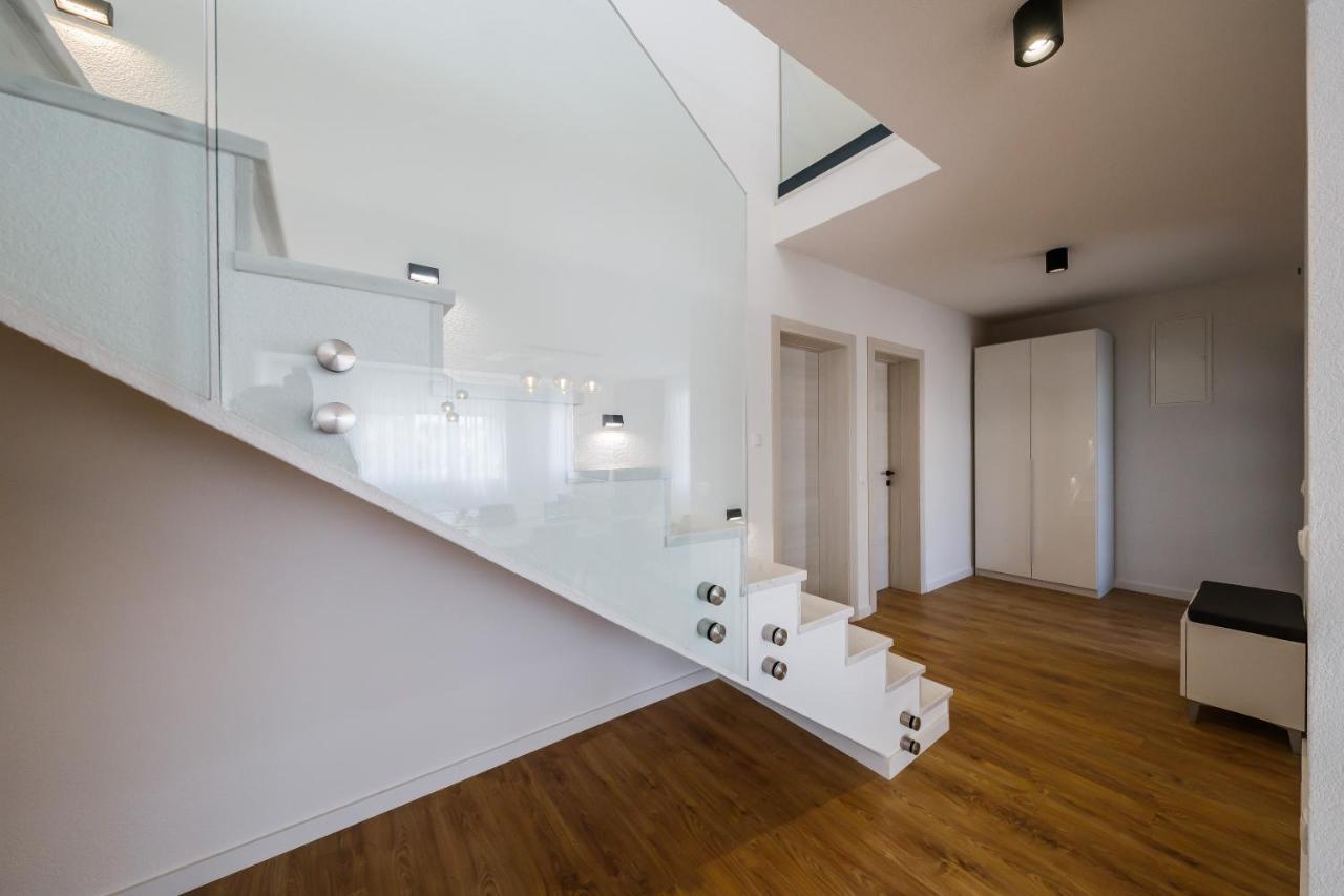 Villa Luka Kaštela Eksteriør billede
