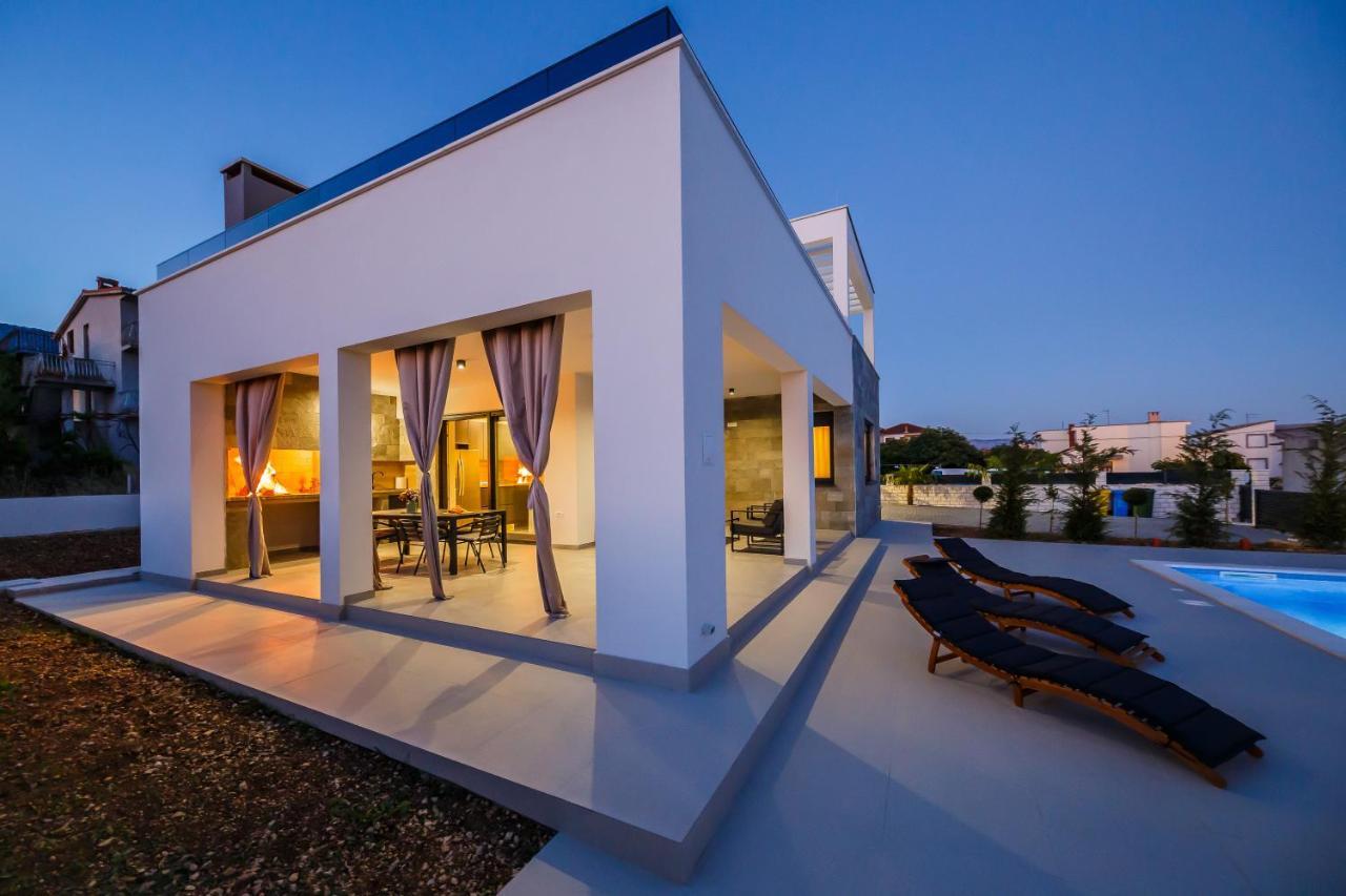 Villa Luka Kaštela Eksteriør billede